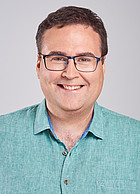 Dr. Julian Thiele